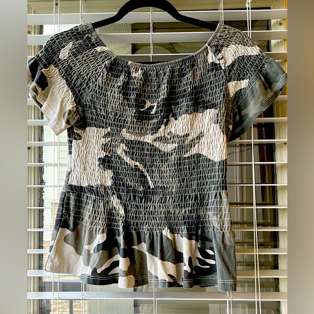 Camo smocked top size medium